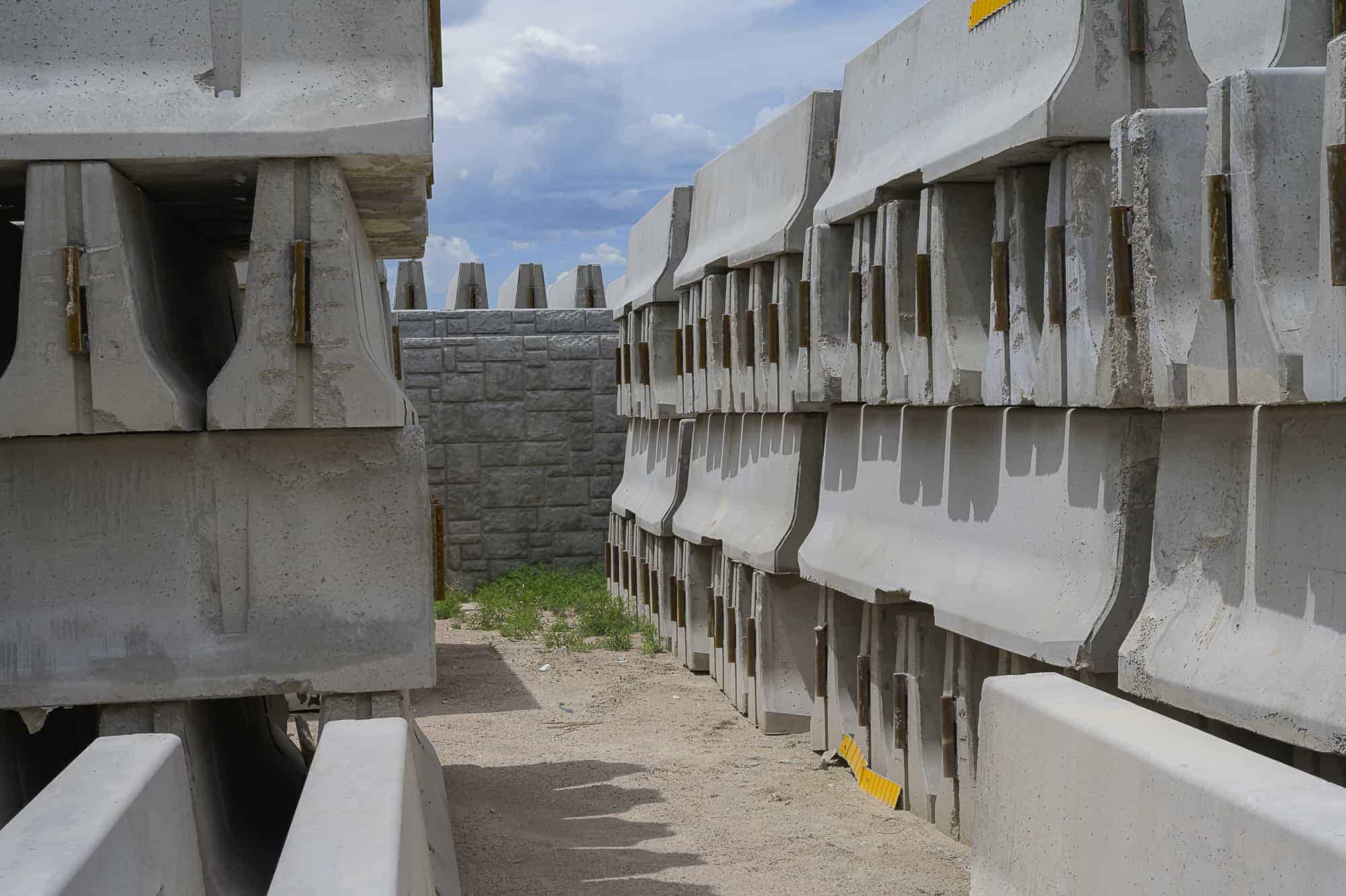 JJ Hook Temporary Barriers SEMA Precast